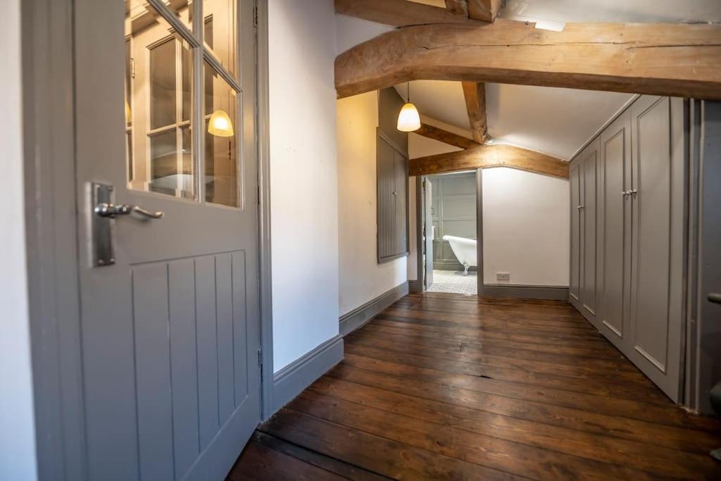 Georgian Country House -Panoramic Views -Sleeps 12 Ruthin Exterior foto