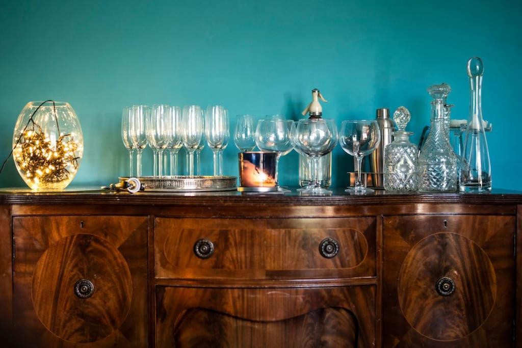 Georgian Country House -Panoramic Views -Sleeps 12 Ruthin Exterior foto